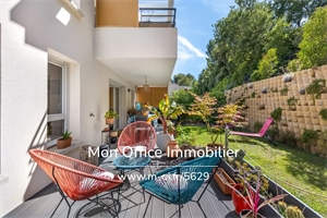 t3 à la vente -   13400  AUBAGNE, surface 65 m2 vente t3 - UBI481456523